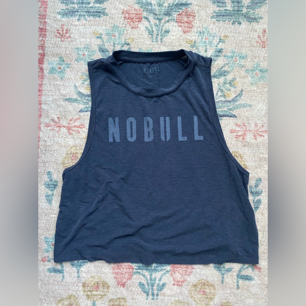 NOBULL blue tank top